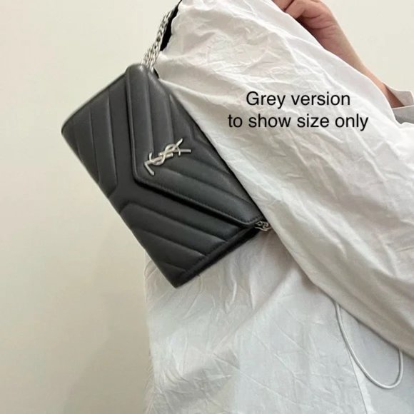 SAINT LAURENT Lou Lou Wallet on Chain - Picture 12 of 14